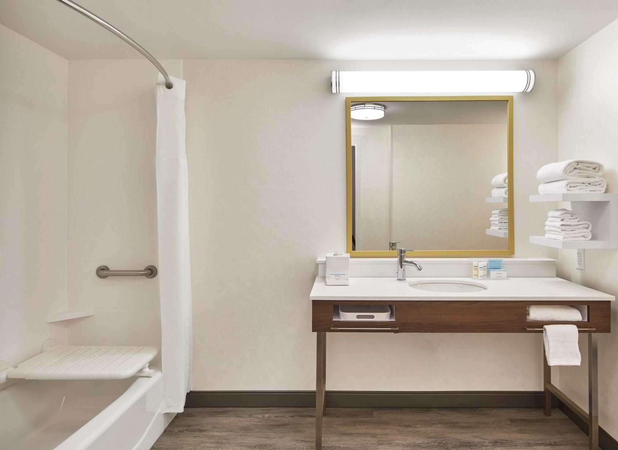 Hampton Inn & Suites Atlanta-Midtown, Ga Екстер'єр фото