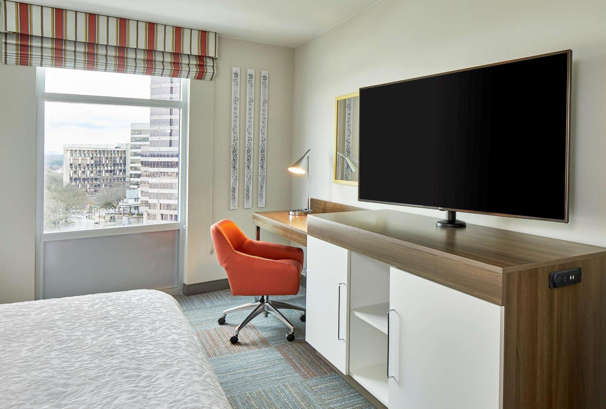 Hampton Inn & Suites Atlanta-Midtown, Ga Екстер'єр фото
