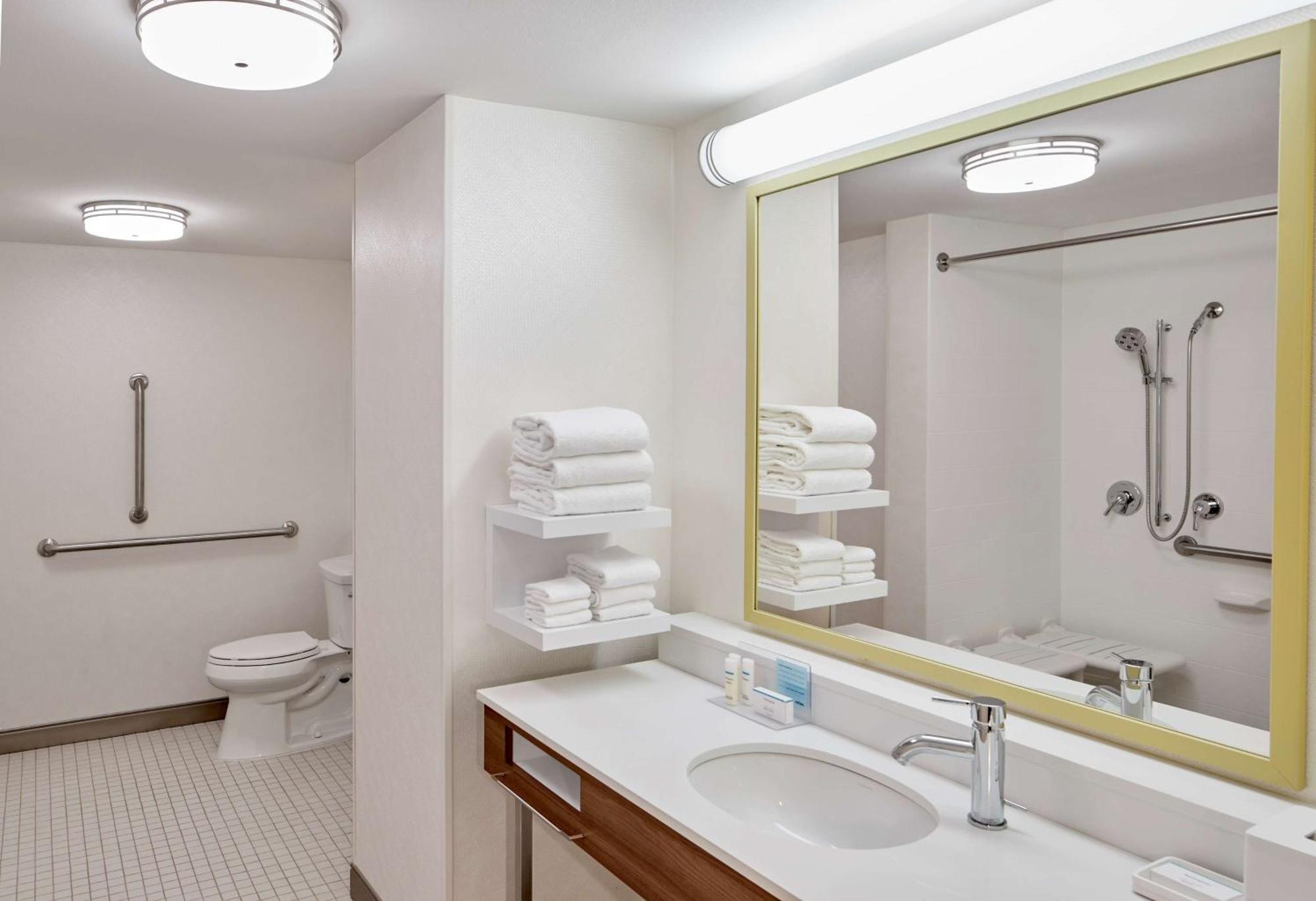 Hampton Inn & Suites Atlanta-Midtown, Ga Екстер'єр фото