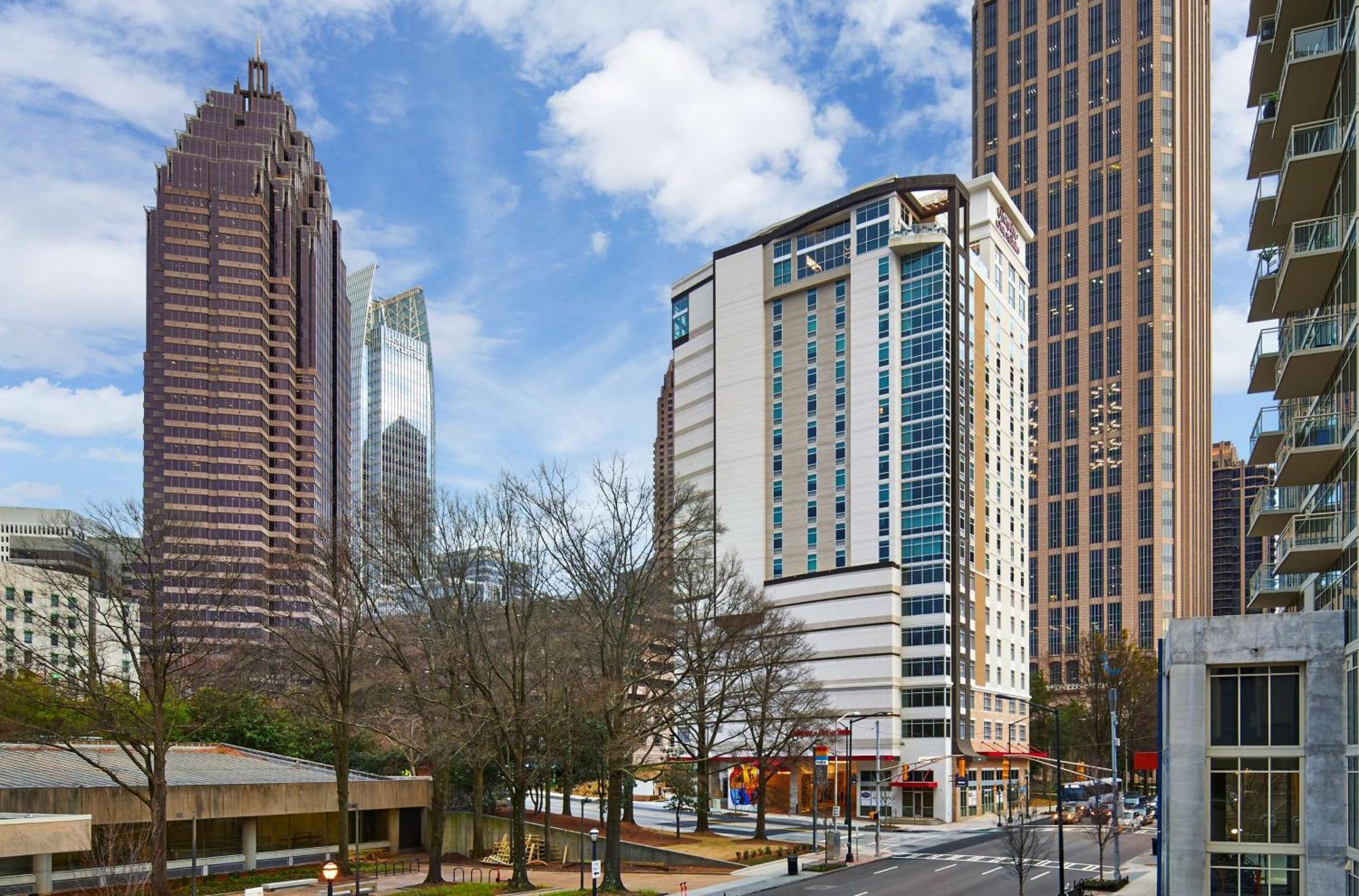 Hampton Inn & Suites Atlanta-Midtown, Ga Екстер'єр фото